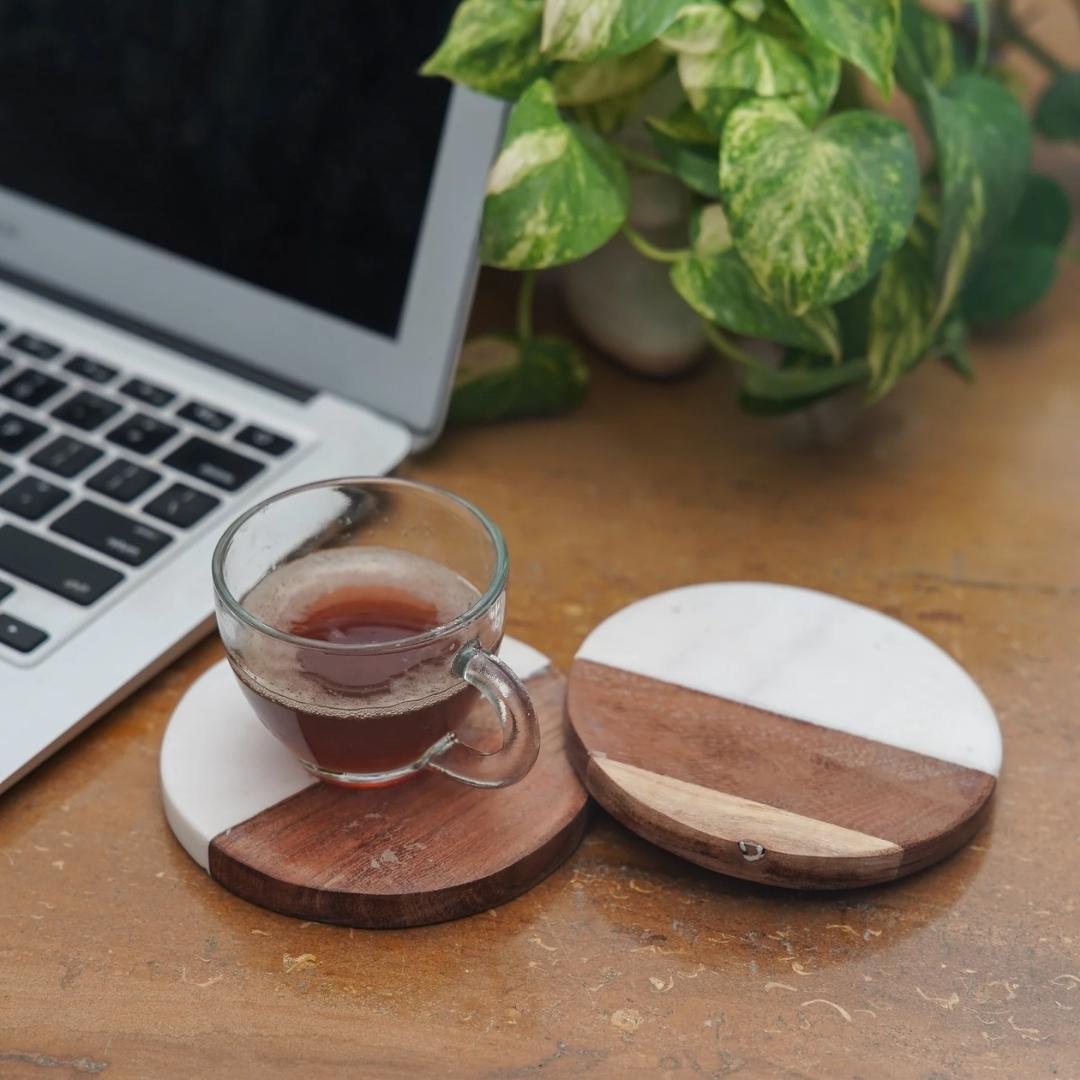White Marble and Wood Coaster set of 2